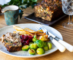 Wegańska Wigilia i święta: sprawdzone przepisy na roślinne wersje tradycyjnych potraw