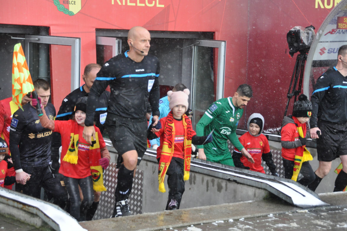 Korona Kielce - Radomiak w PKO BP Ekstraklasie. Zobacz zdjęcia z meczu!