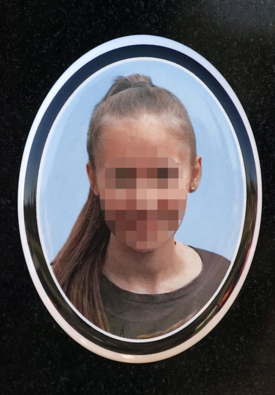 Karolina interesowała się śmiercią?