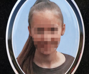 Piękna Karolina z Gocławia zabiła się w Lesie Kabackim. Dokładnie zaplanowała swoją śmierć