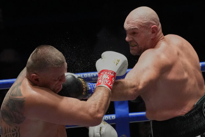 Tyson Fury - Mariusz Wach: Kto wygrał walkę? Za nami starcie w Tajlandii