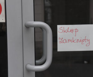 Epidemia zabiła reprezentacyjną ulicę w Warszawie