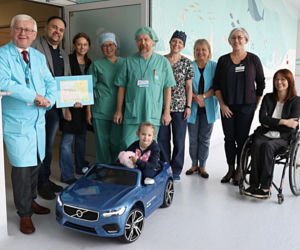 SUV-em po Centrum Zdrowia Dziecka 