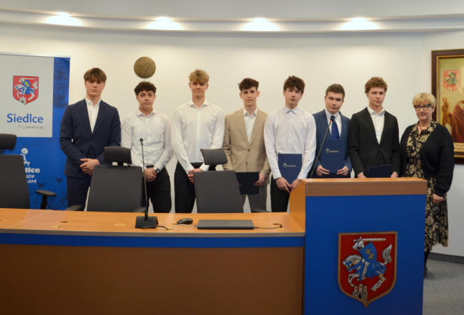 Czy w Siedlcach rośnie pokolenie dialogu? Wielkie podsumowanie debat młodzieżowych