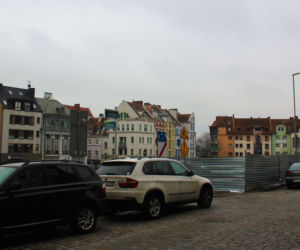 Pusty plac po hotelu Arkona