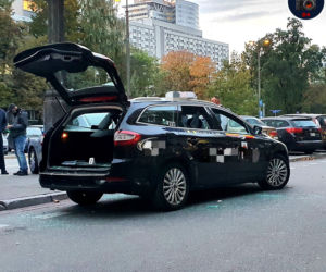 Napad na taksówkę w centrum Warszawy
