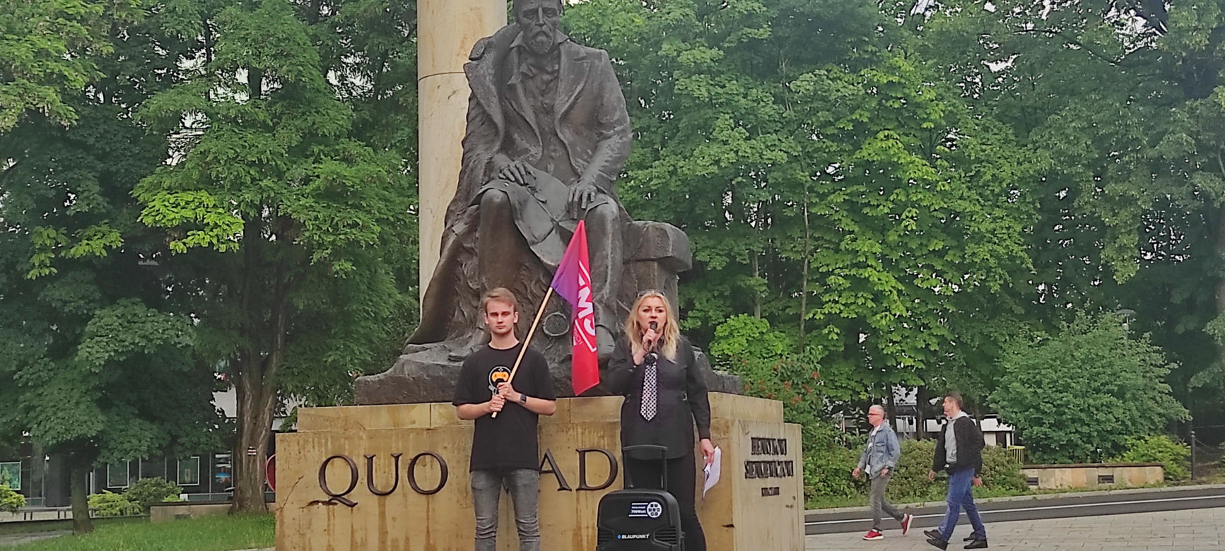 Protest kobiet "Ani jednej więcej!" w Kielcach (14 czerwca 2023)