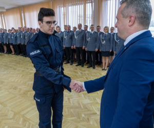 Młodzi policjanci złożyli w Bydgoszczy ślubowanie