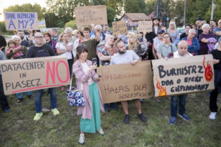 Protest w Piasecznie przeciwko Data Center