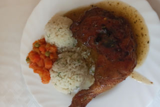 Tak karmią w sanatoriach. Kuracjusz pokazał codzienne menu w uzdrowisku