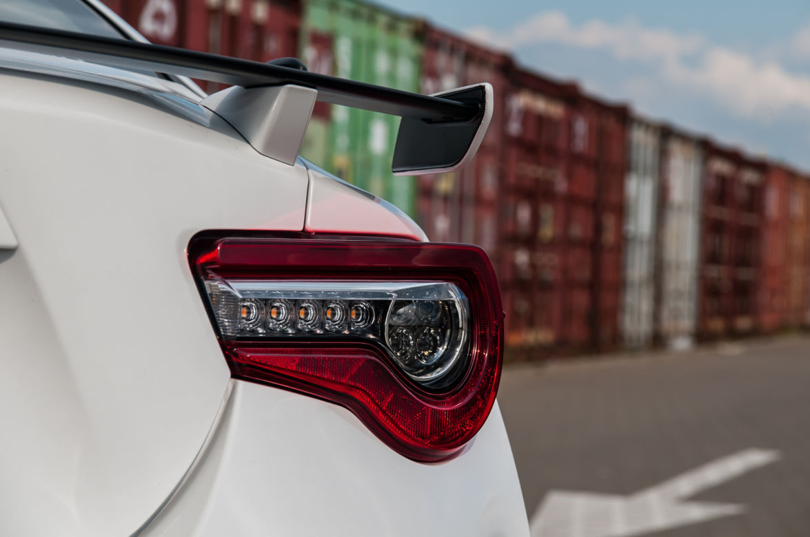 Toyota GT86 2.0 Boxer 200 KM 6MT 