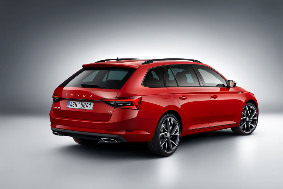 2020 Skoda Superb Combi Sportline