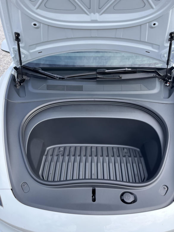 Tesla 3