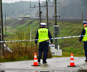 Nagłe zatrzymanie pociągu pod Puławami. Mamy zdjęcia!