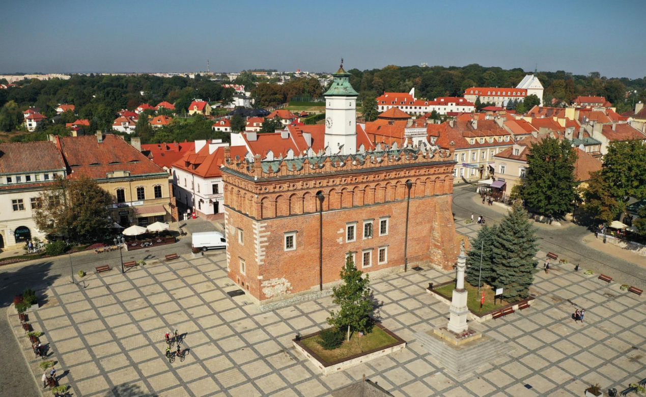 To miasto ma najpiękniejszy rynek w całym woj. świętokrzyskim. Padł wybór!