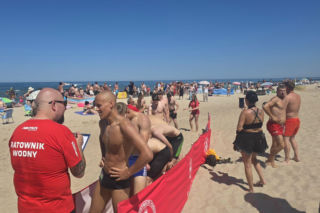 Plaże w gminie Mielno już pod czujnym okiem ratowników