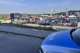 Policjanci zatrzymali 19-letniego mieszkańca miasta, przy którym znaleziono pojemnik z drażniącą substancją