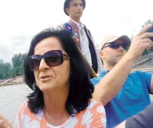 To ona zabrała Kaczyńskiego na wakacje
