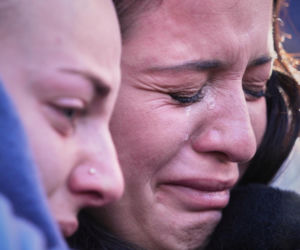 Szokująca decyzja sądu po pożarze w Szwajcarii! Nie żyje 40 osób, on chodzi wolno