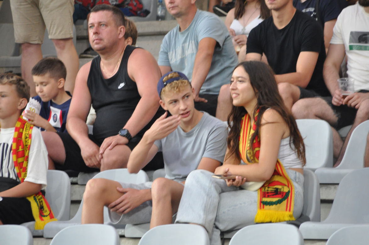 Korona Kielce - Śląsk Wrocław. Zobacz jak wyglądał doping na Suzuki Arenie