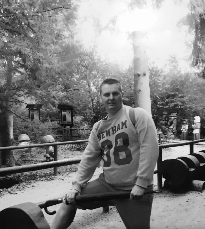 Emil osierocił dwoje dzieci