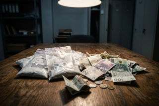 Duży cios w narkobiznes w Legionowie. Mężczyzna zatrzymany z amfetaminą