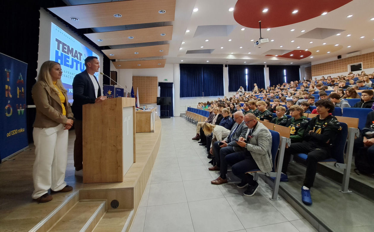 Konferencja "Bezpieczne dziecko - stop przemocy" w Tarnowie