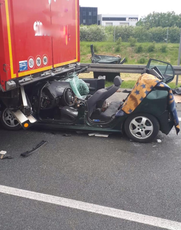  Wypadek na autostradzie A2 pod Poznaniem. Jedna osoba została ranna! 