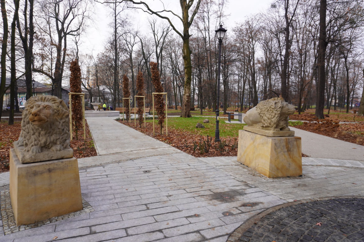 Żory. Nowy wygląd Parku Staromiejskiego. Miejsce przeszło ogromną metamorfozę ZDJĘCIA