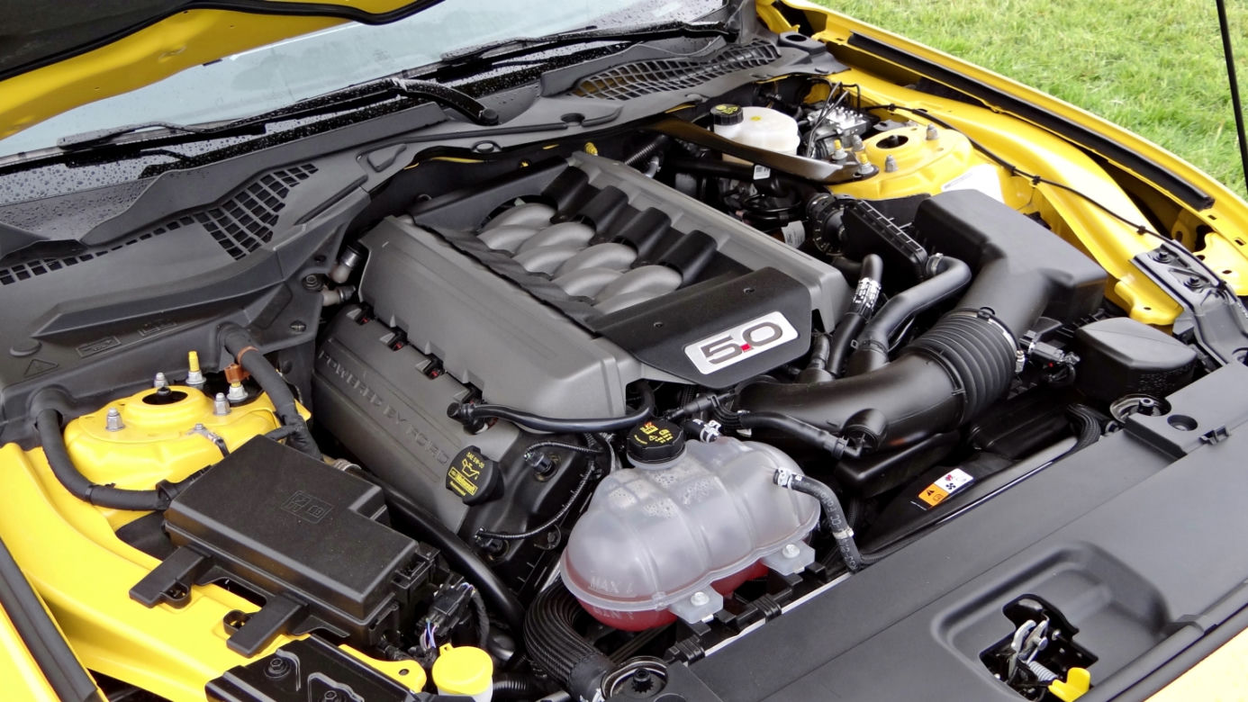 Ford Mustang GT 5.0 V8