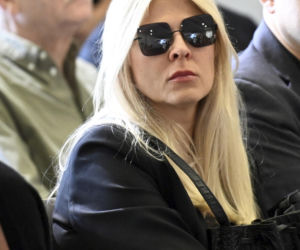 Wielkie pożegnanie Andrzeja Morozowskiego. Na Powązkach pojawił się tłum znanych osób