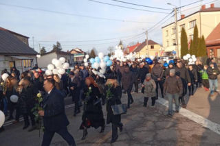 Szumowo pożegnało Irenę Rupińską i małego Bogusia