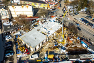 Nowoczesność czy droga na skróty? Otwock buduje neoświderbazar