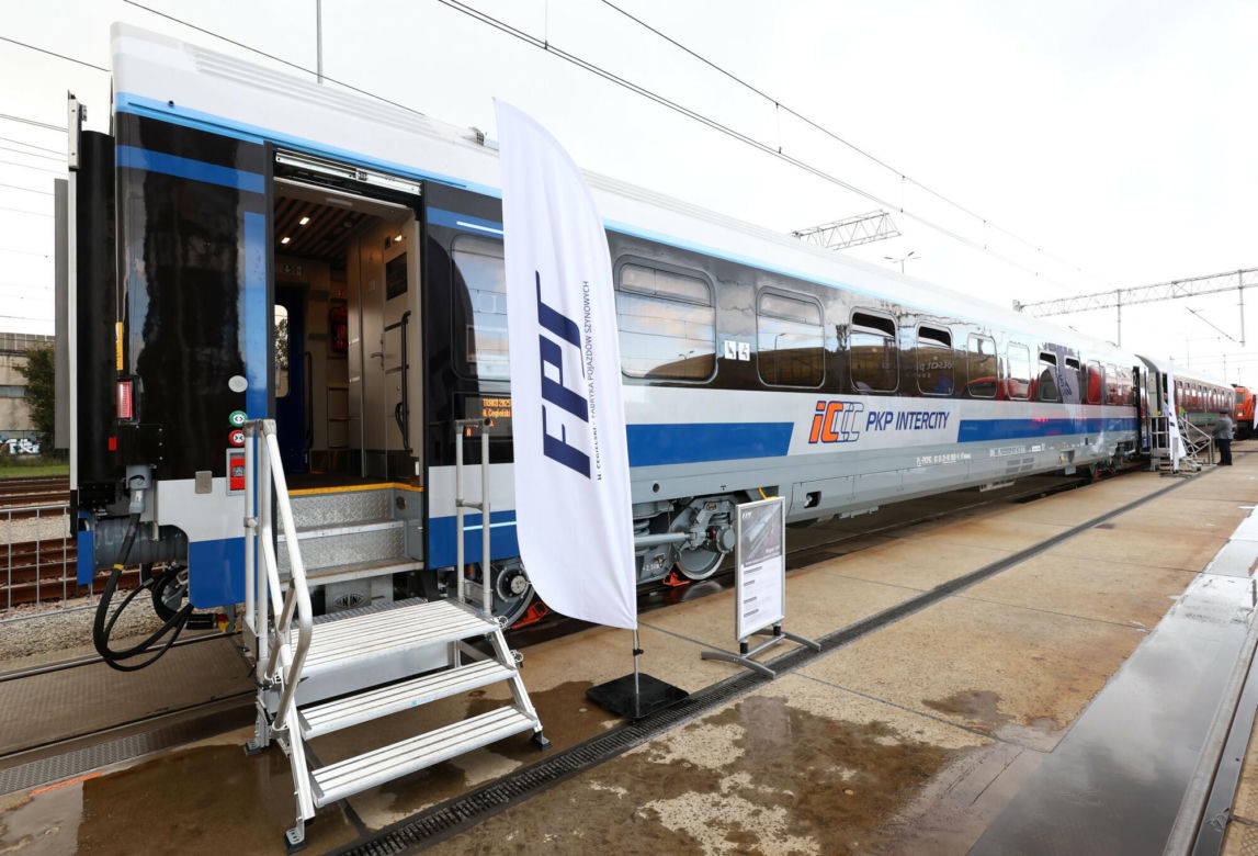 Wagon PKP Intercity