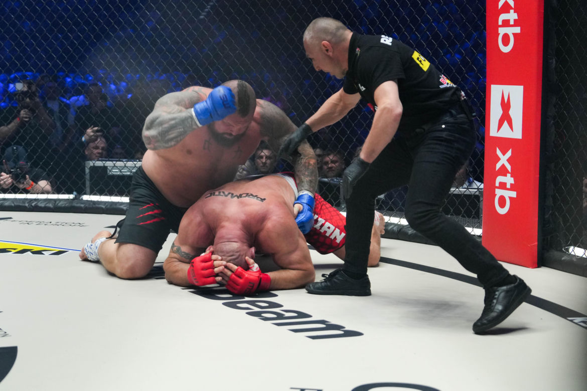 Mariusz Pudzianowski vs Eddie Hall