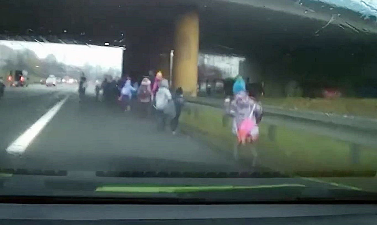 Dzieci z opiekunami biegały po DTŚ w Chorzowie