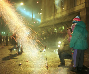 Sylwester w Warszawie sprzed lat. Tak stolica witała dawniej Nowy Rok