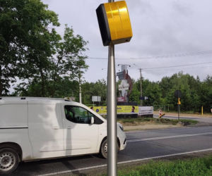 Nowoczesny fotoradar został zamontowany na DK63 w Mościbrodach