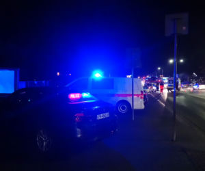 Poważny wypadek w Nowej Hucie. Karetka jadąca na sygnale zderzyła się z samochodem