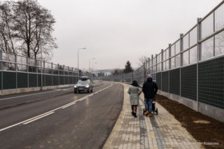 Długo wyczekiwana droga otwarta tuż przed świętami. Łącznik al. Armii Krajowej z ul. Wieniawskiego dostępny dla kierowców