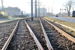 Remont Warszawskiej w Łodzi. Kto przebuduje torowisko? Różnica w ofertach to prawie 100 milionów złotych!