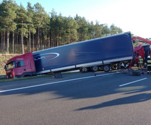 Wielkopolskie: Tragiczny wypadek na A2 pod Koninem! Nie żyje 25-letni kierowca 