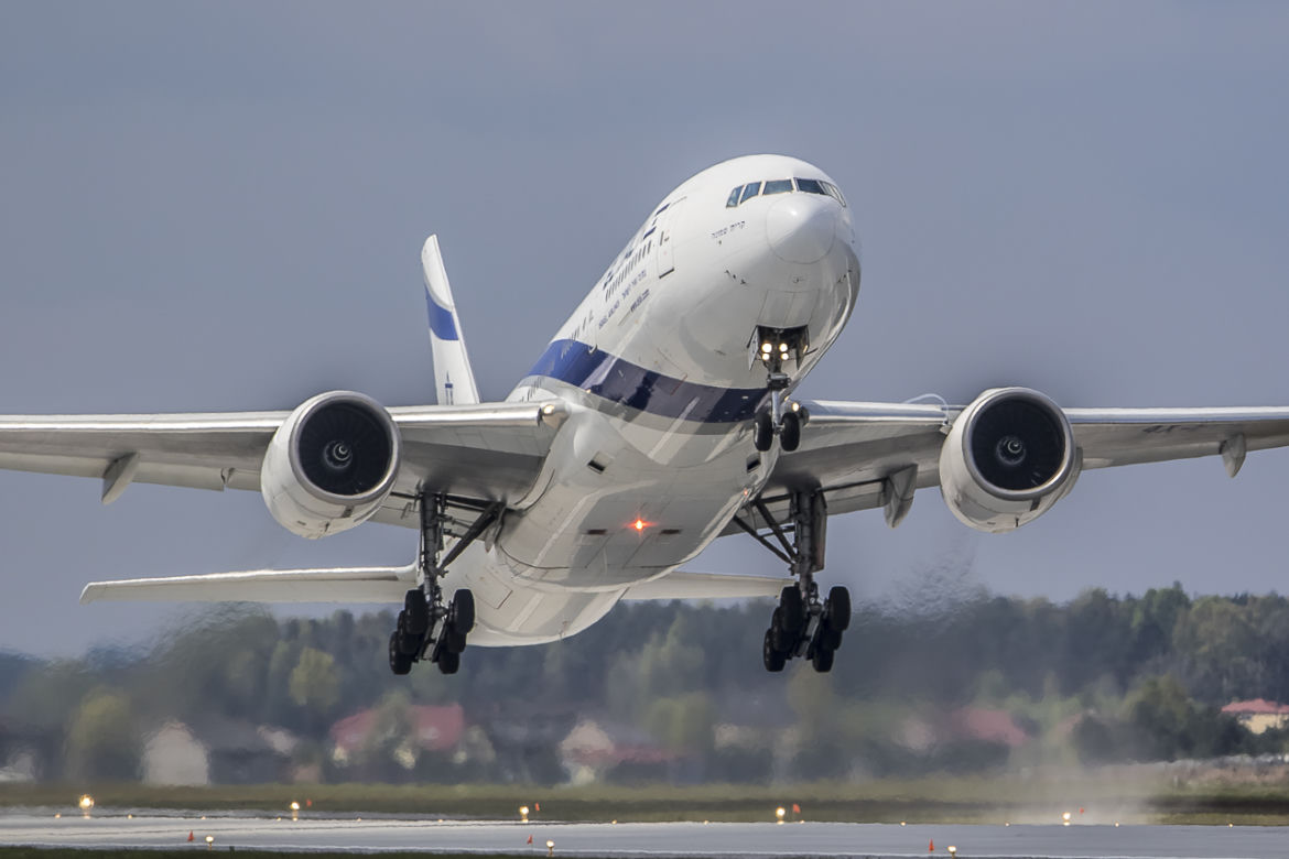 Zlot kolosów w Katowice Airport