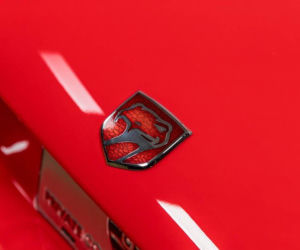 Dodge Viper z przebiegiem 34 mil
