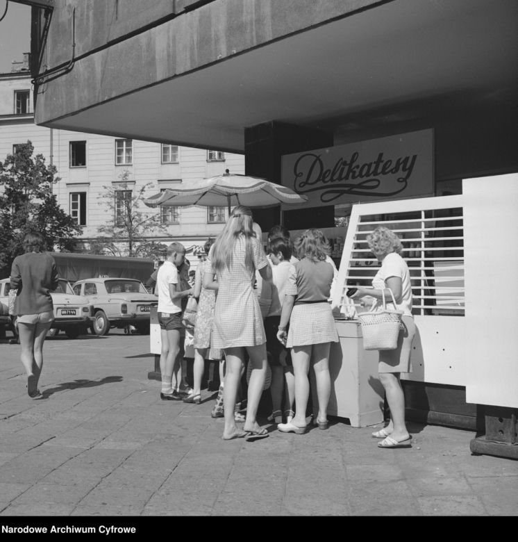 Warszawska moda w PRL - lata 60.