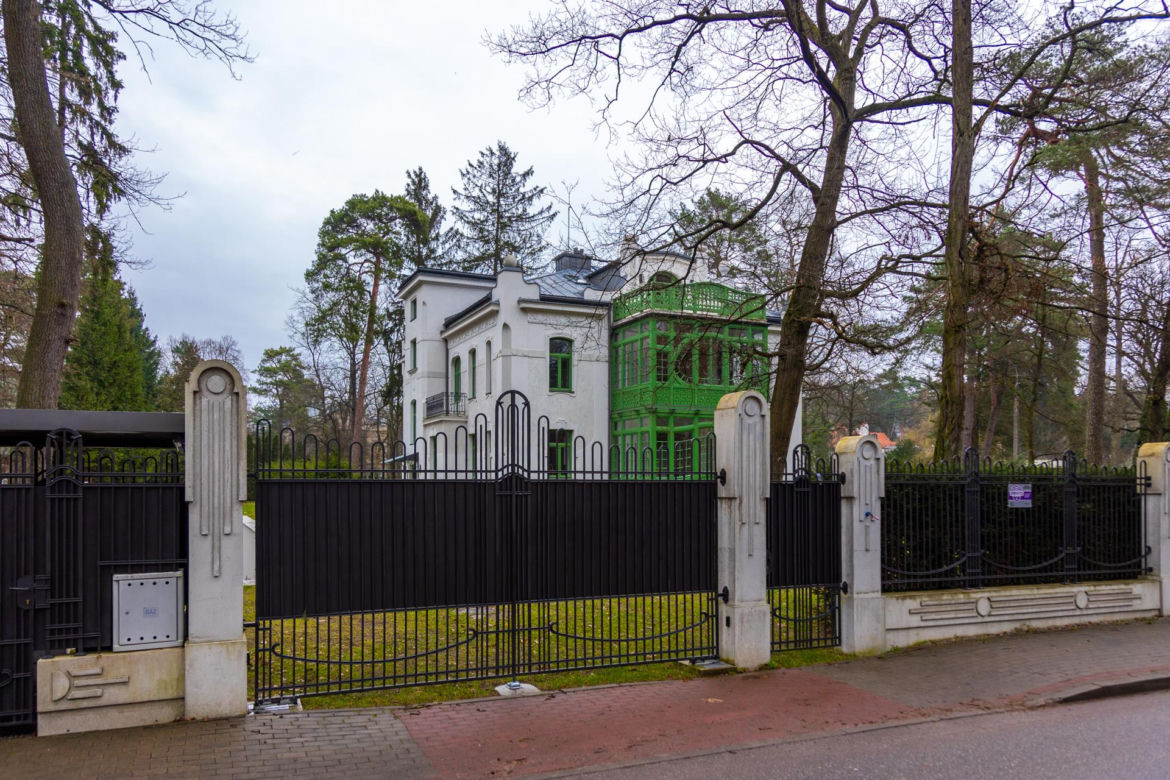 Konstancin-Jeziorna. Zabytkowe wille odzyskują dawny blask - zobacz wyremontowane rezydencje