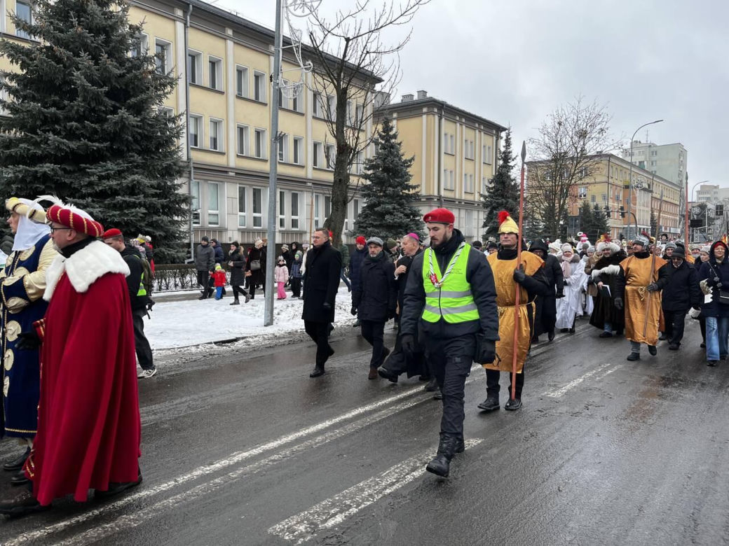 Orszak Trzech Króli 2025 na ulicach Białegostoku