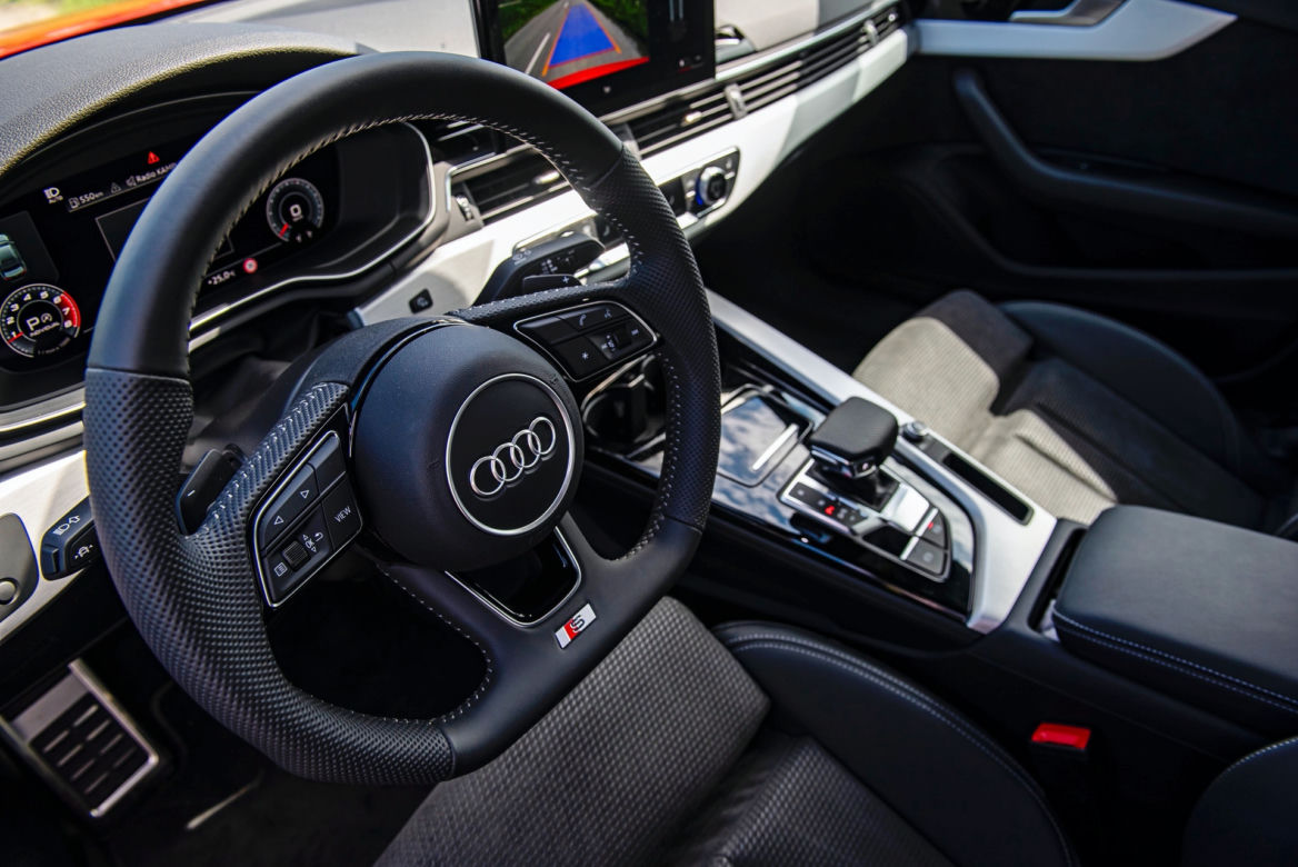 Audi A4 Limousine 40 TFSI S tronic 190 KM S line