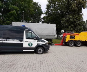 ucieczka ciężarówki przed kontrolą ITD