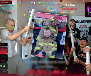 Strażacy odłożyli sikawki i chwycili za maszynki. Piękny akt solidarności